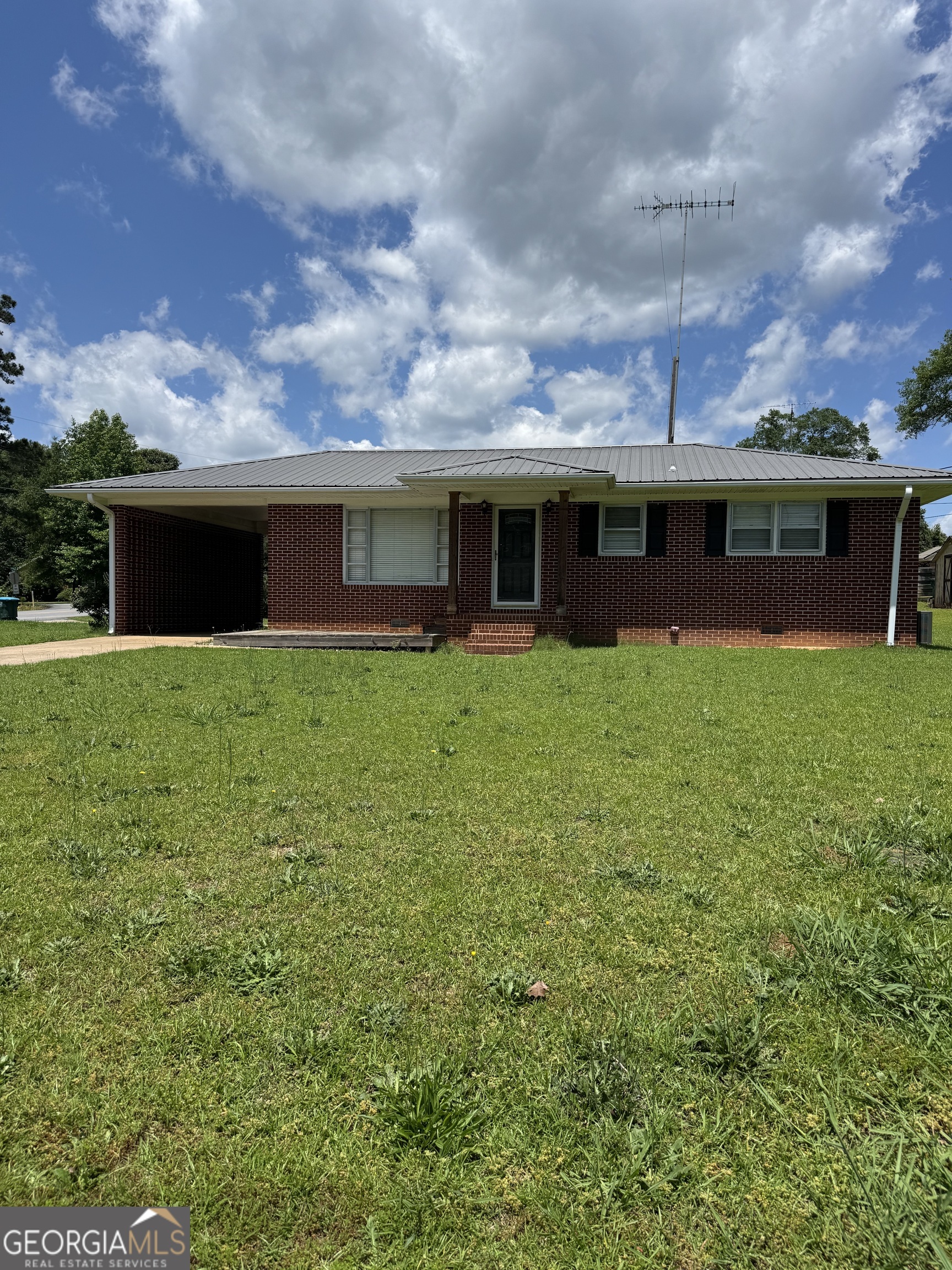 236 Andrew Jackson Street Property Photo 1