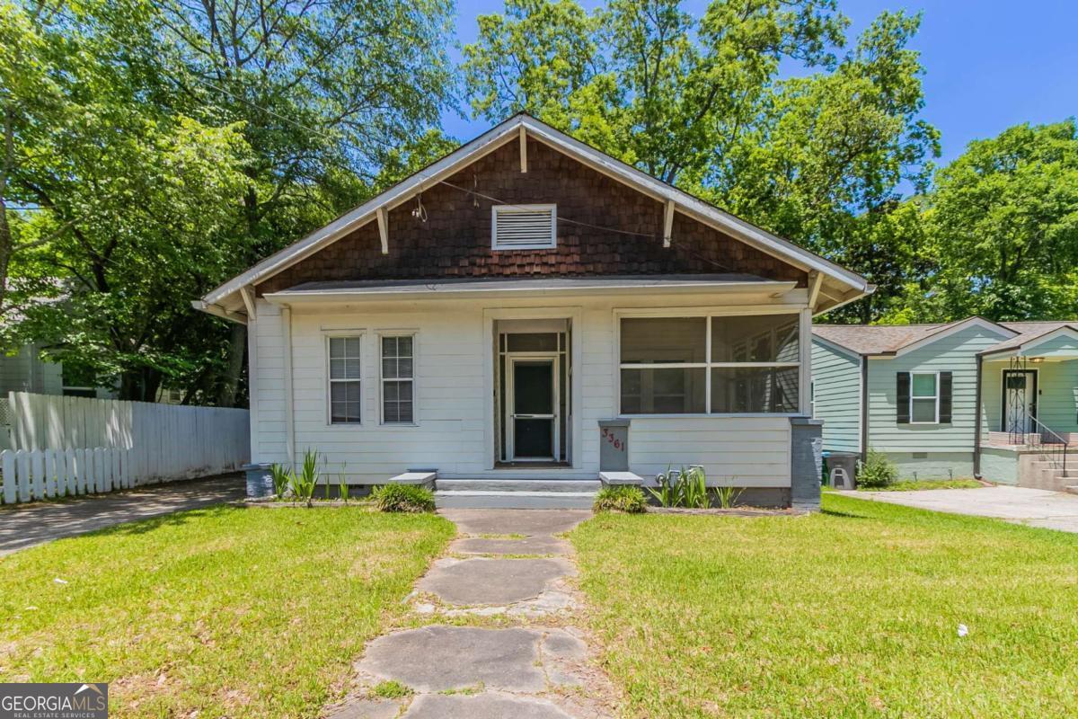3361 Myrtle Street Property Photo 1