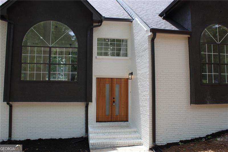 4220 Glad Morning Drive Property Photo 1