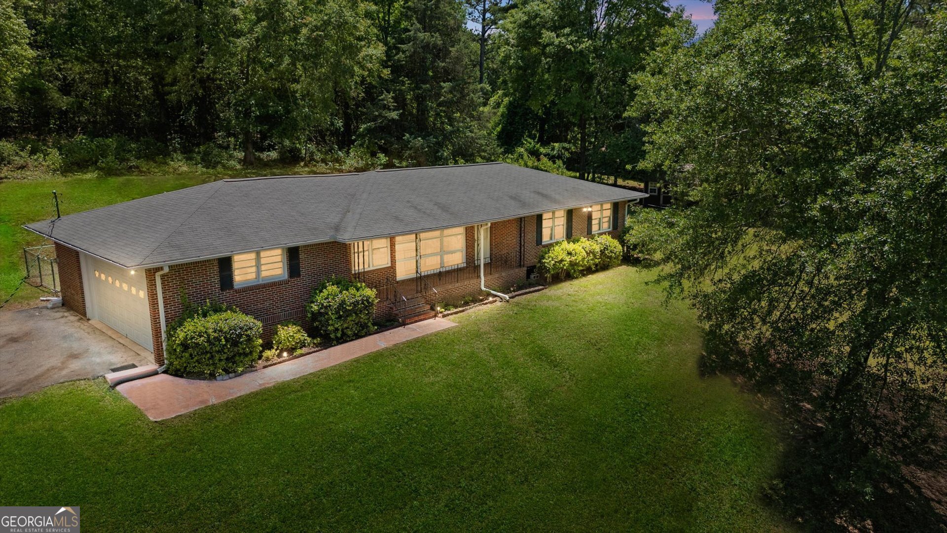 416 S Carroll Road Property Photo 1