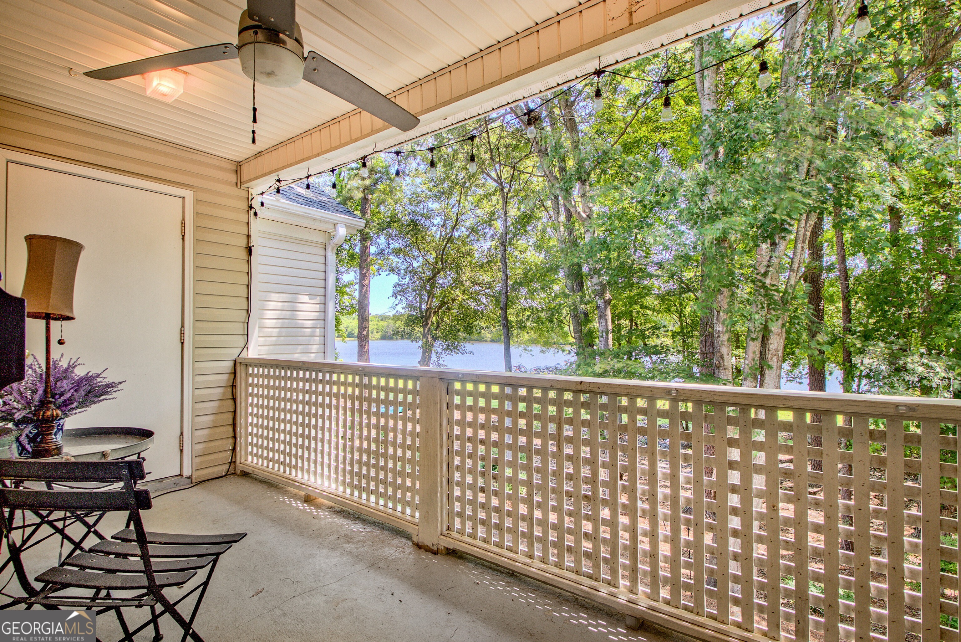 606 Ridgelake Drive Property Photo 1