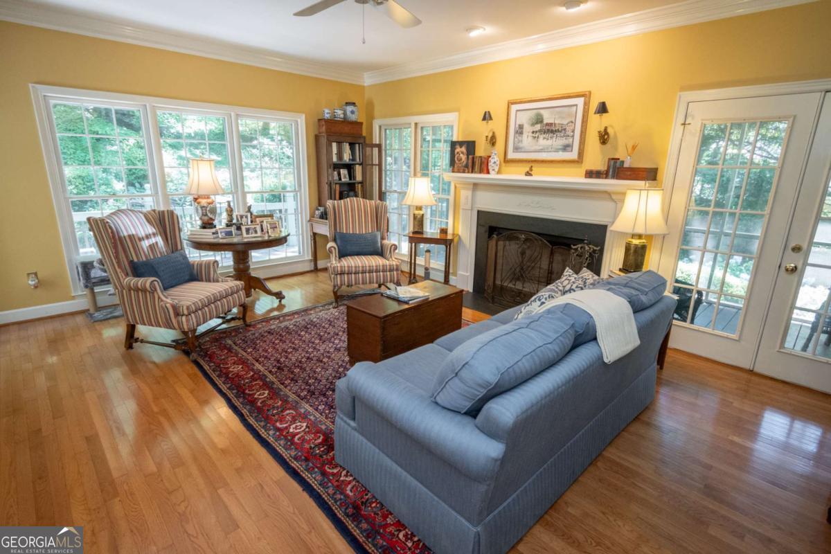 450 Riverbottom Road Property Photo 10