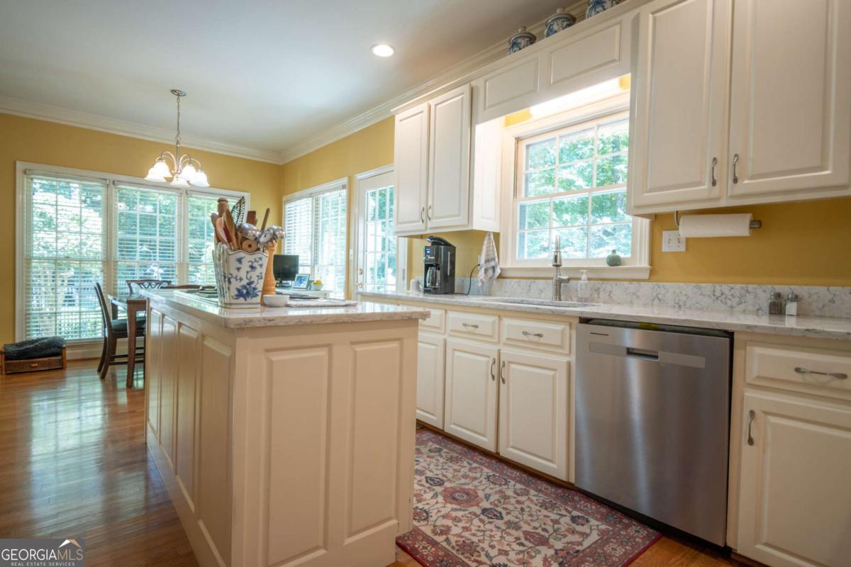 450 Riverbottom Road Property Photo 17
