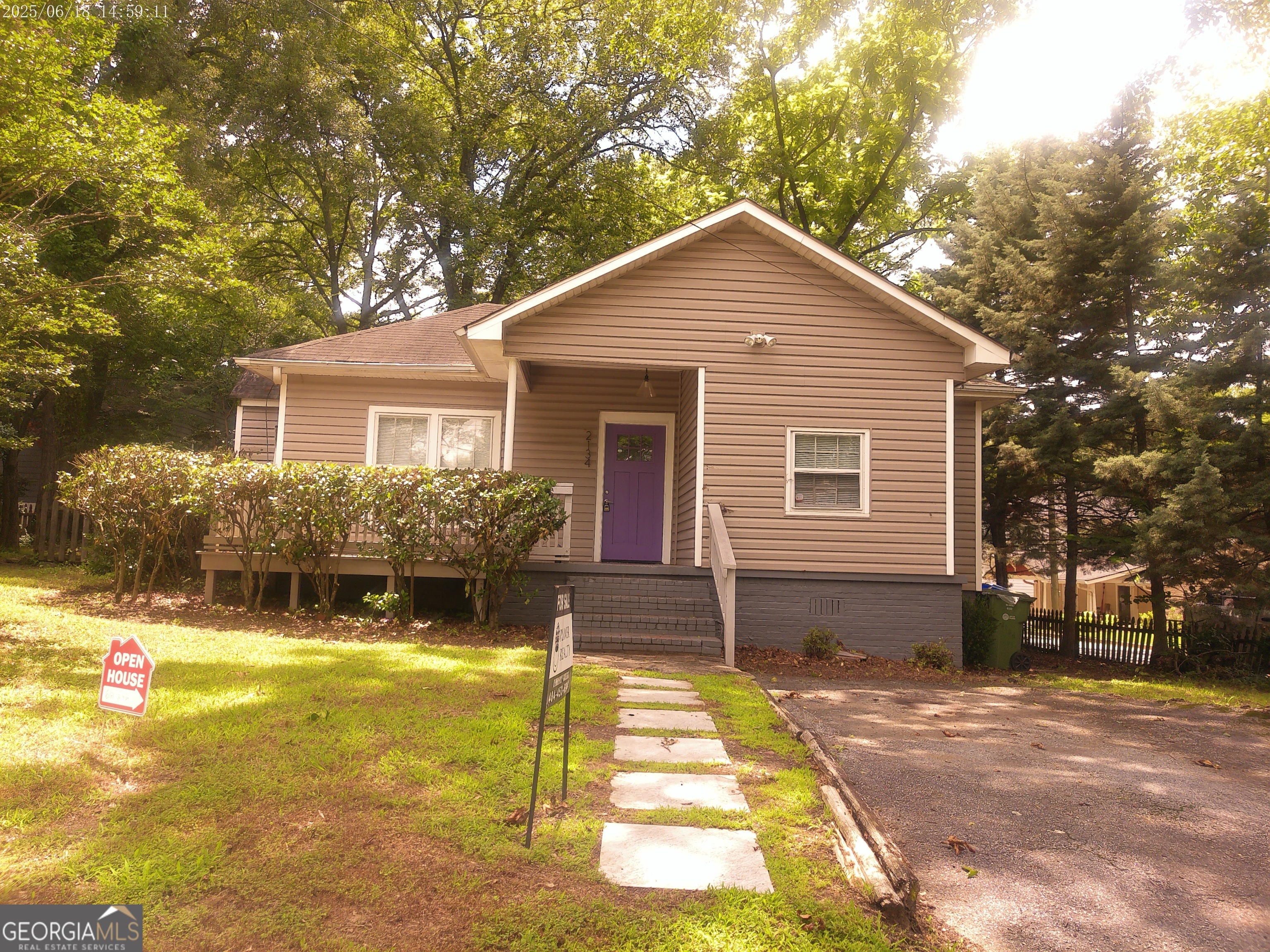 2134 Main Street Nw Property Photo 1