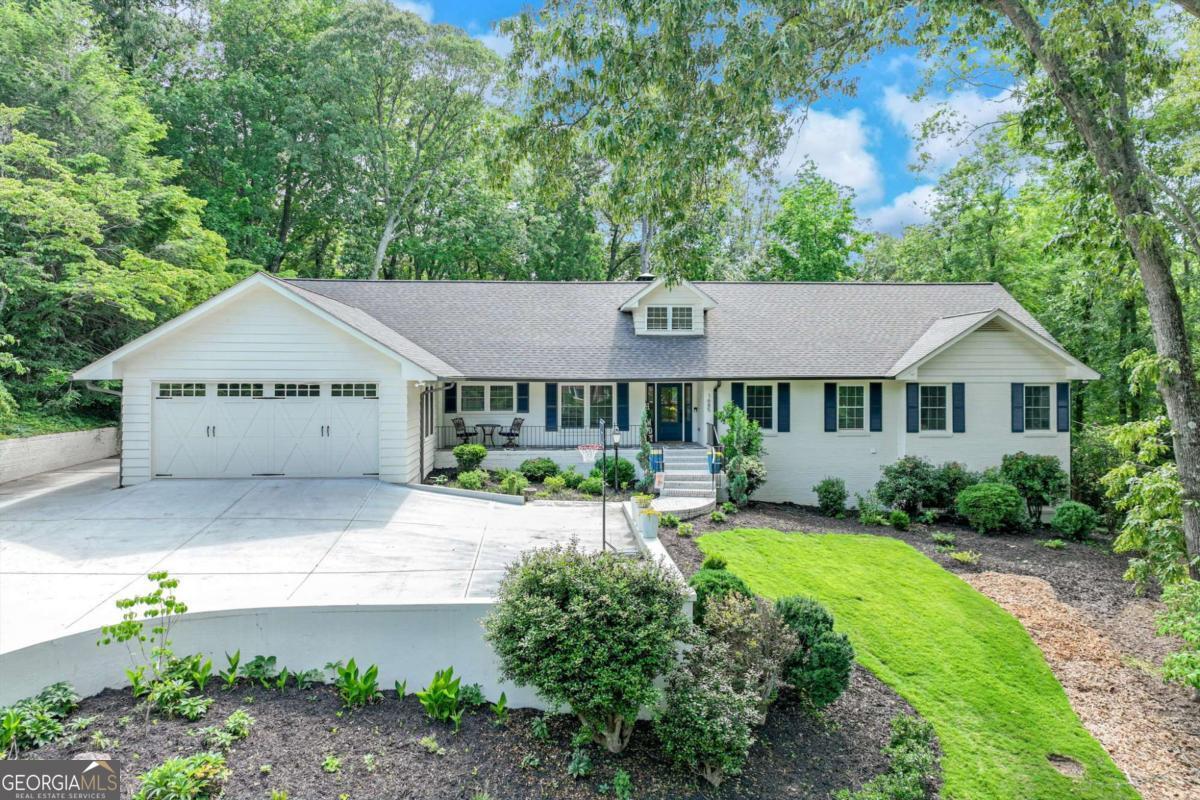 1685 Valley Road Ne Property Photo 1