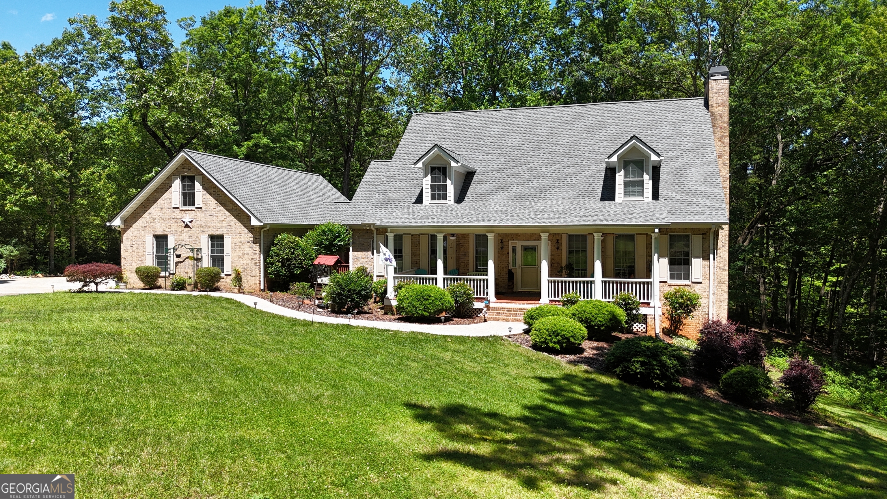 324 Sassafrass Ridge Road Property Photo 1