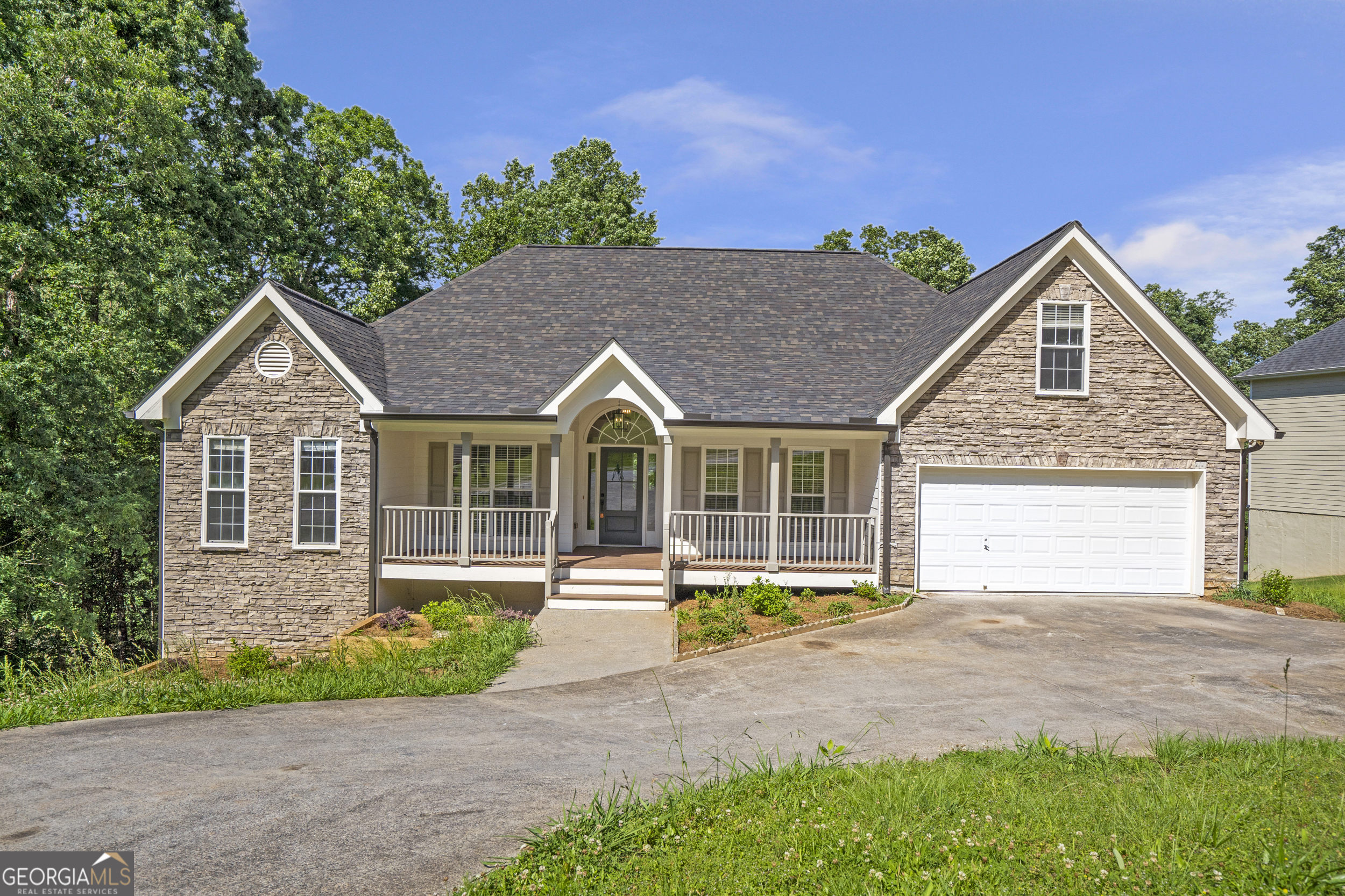 5523 River Valley Way Property Photo 1