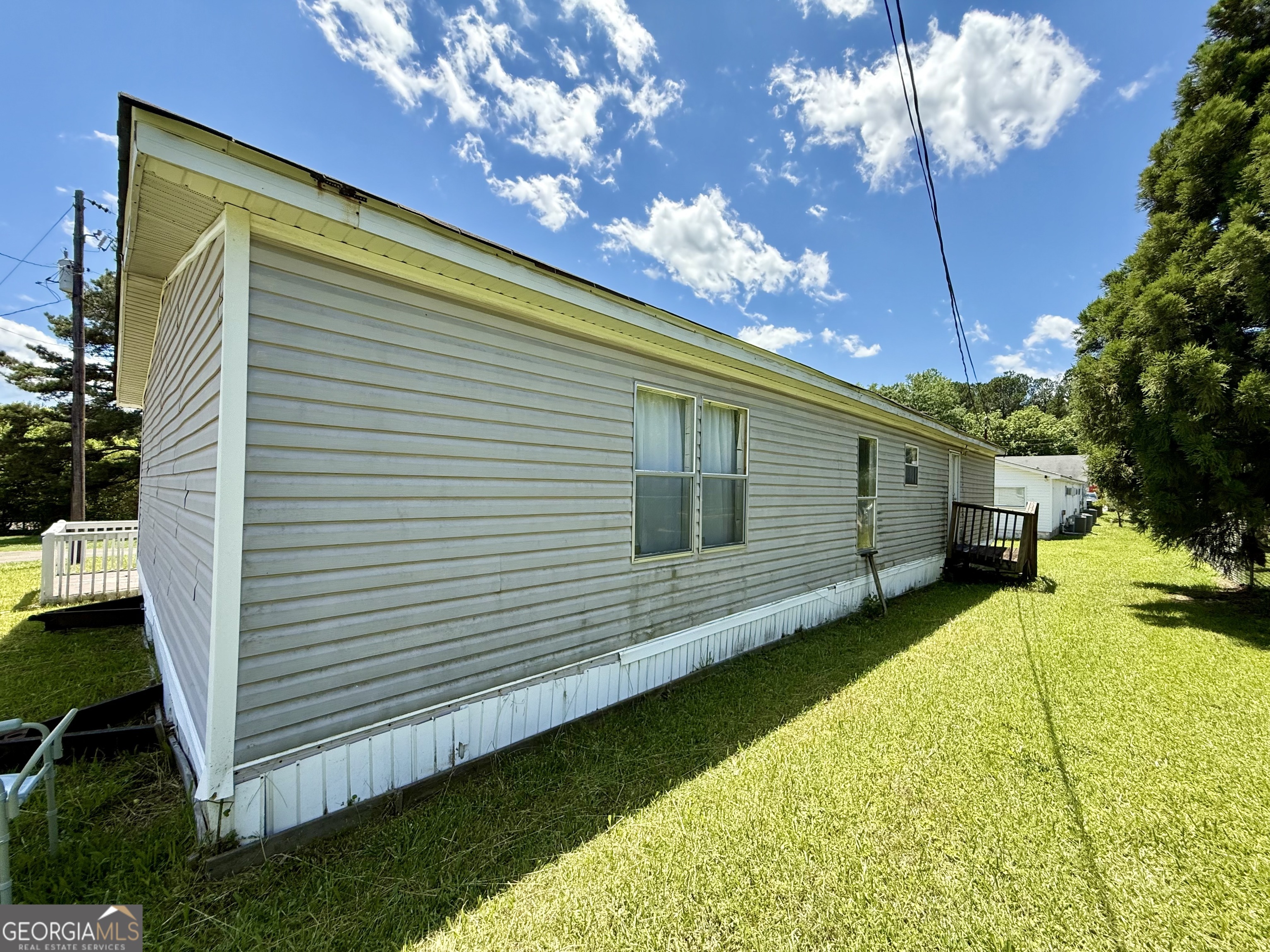 240 Professional Court Property Photo 3
