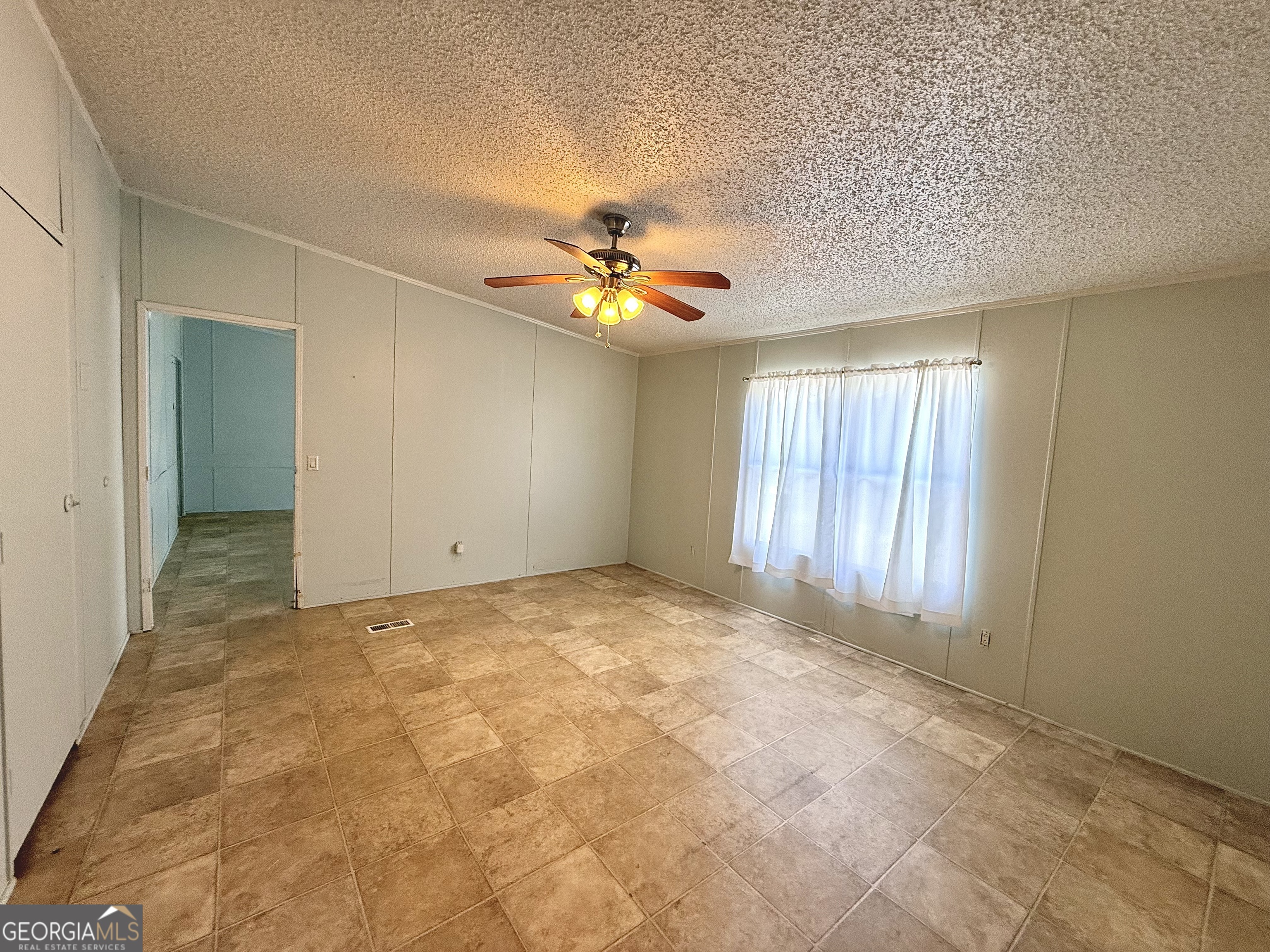 240 Professional Court Property Photo 10