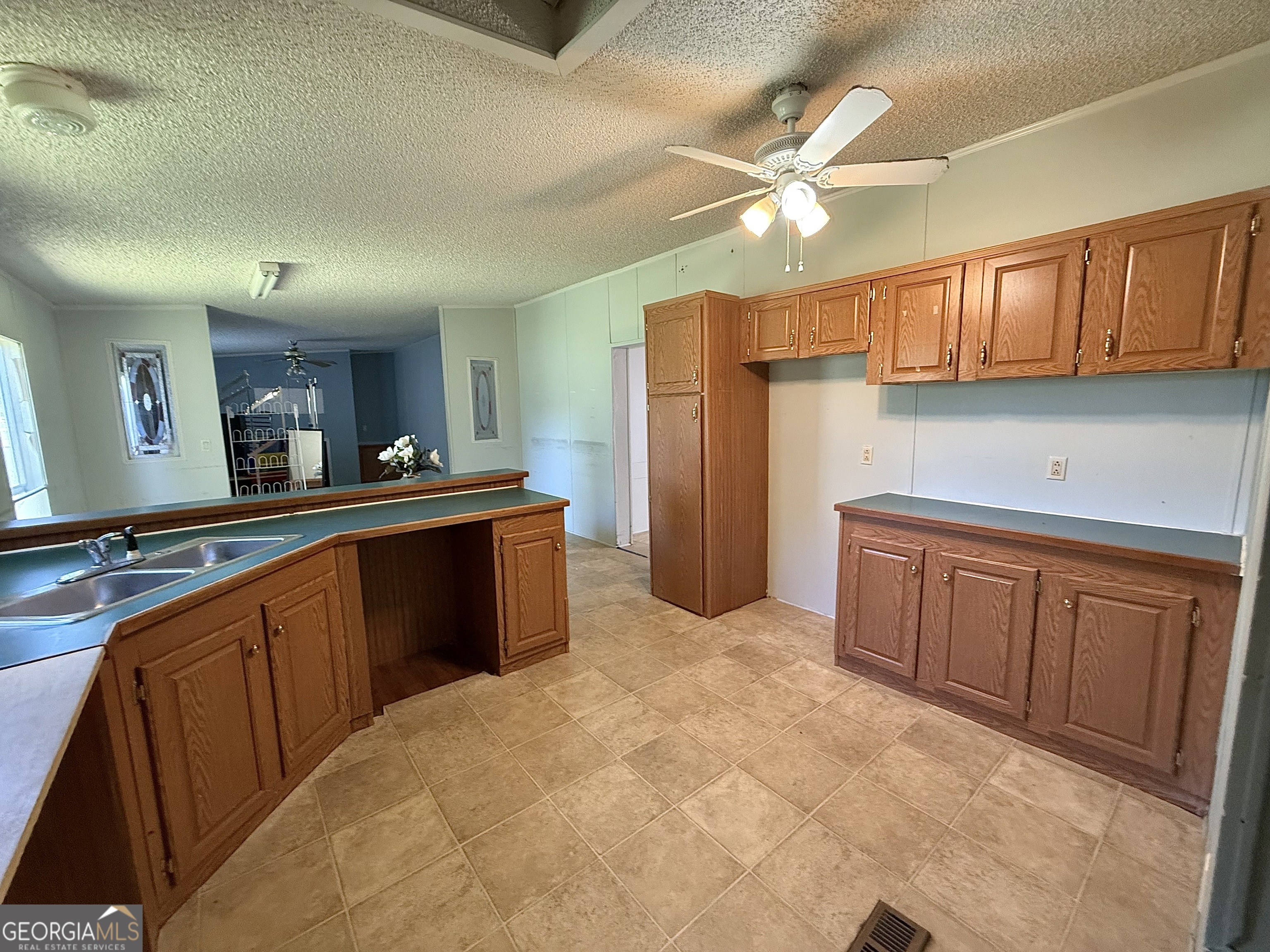 240 Professional Court Property Photo 15