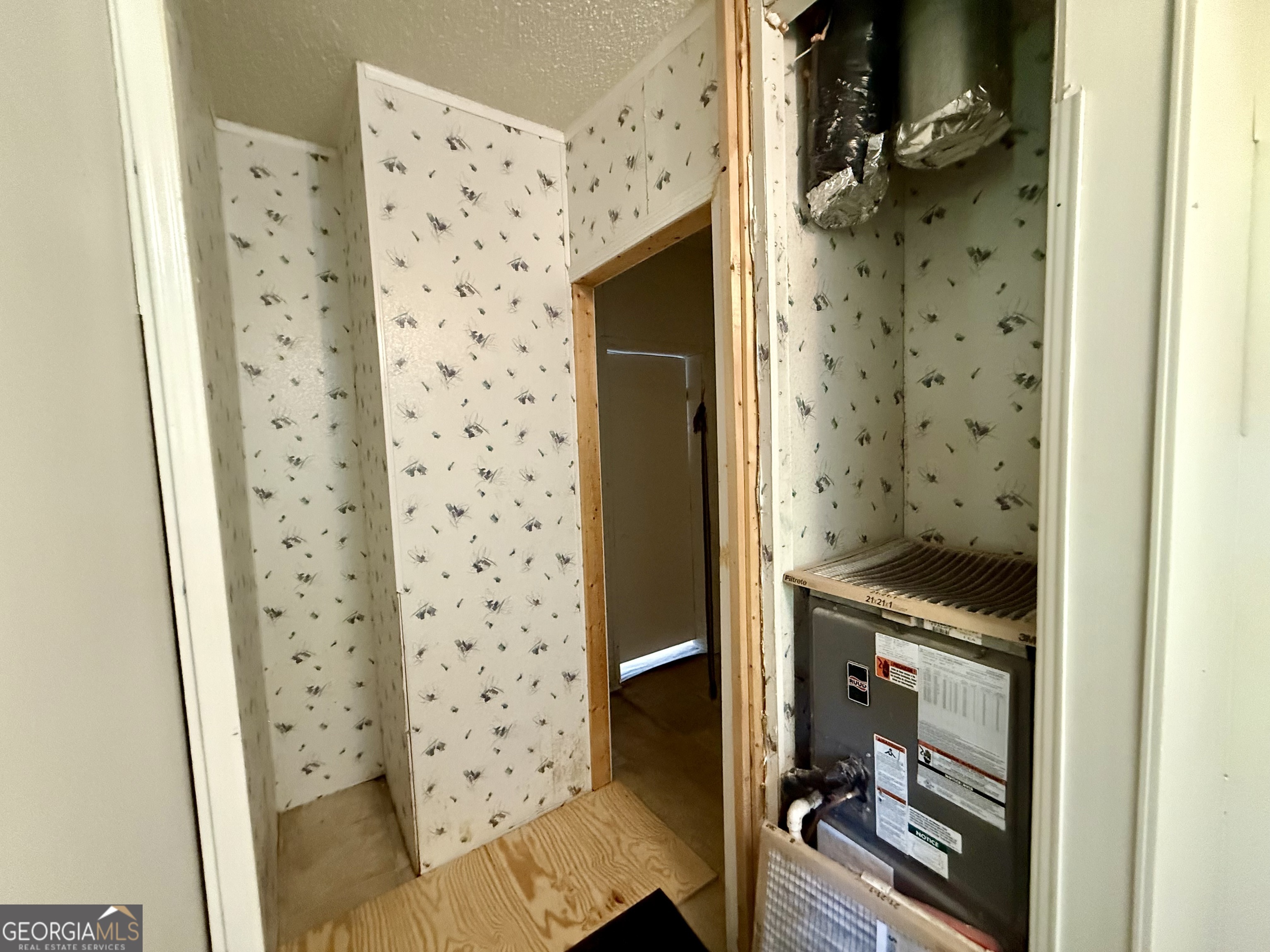 240 Professional Court Property Photo 16