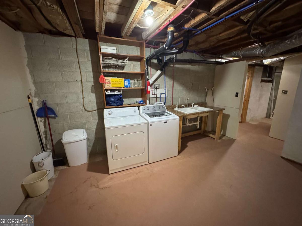 55 Gail Drive Property Photo 27