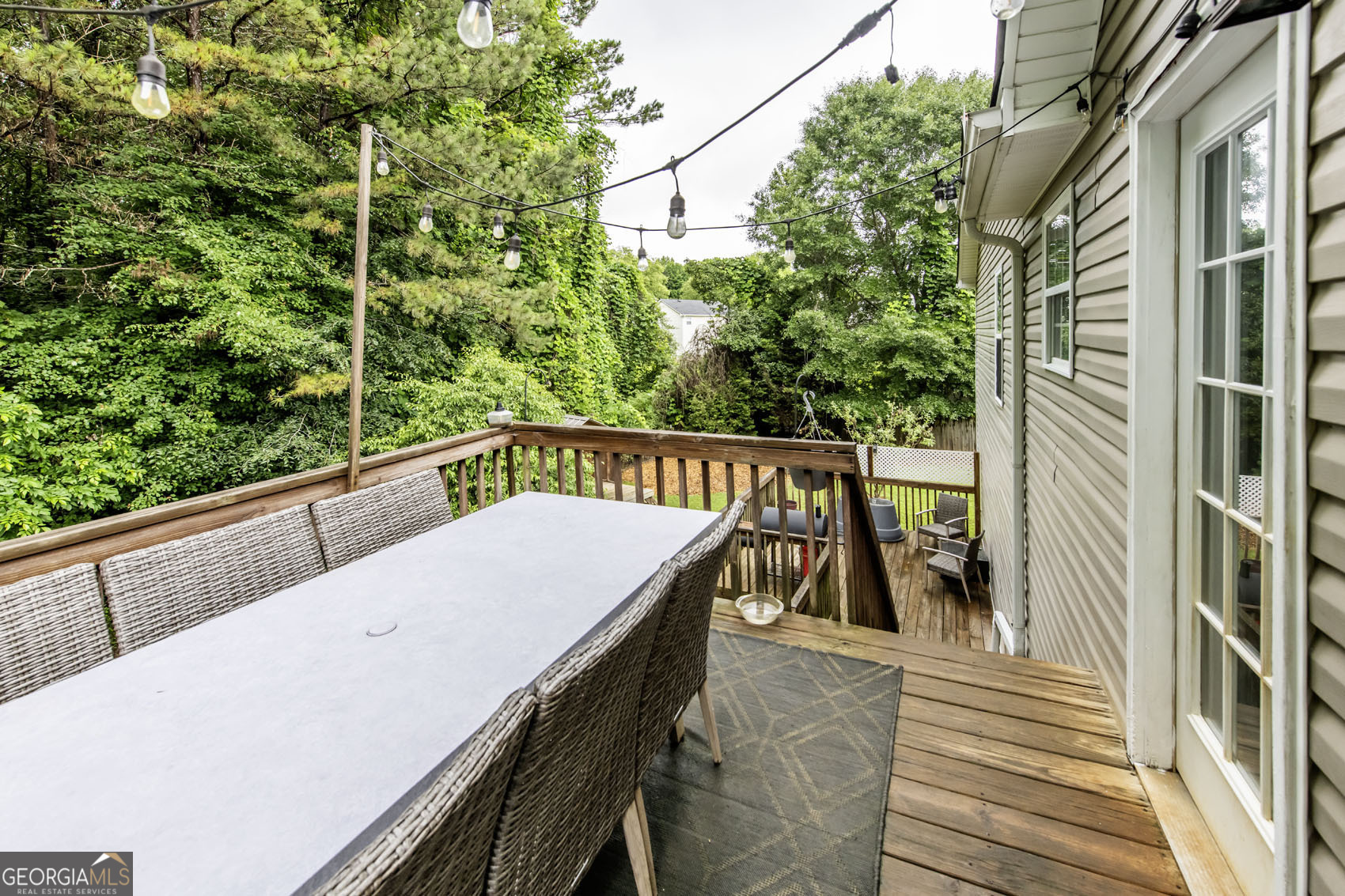 639 Sheffield Court Property Photo 8