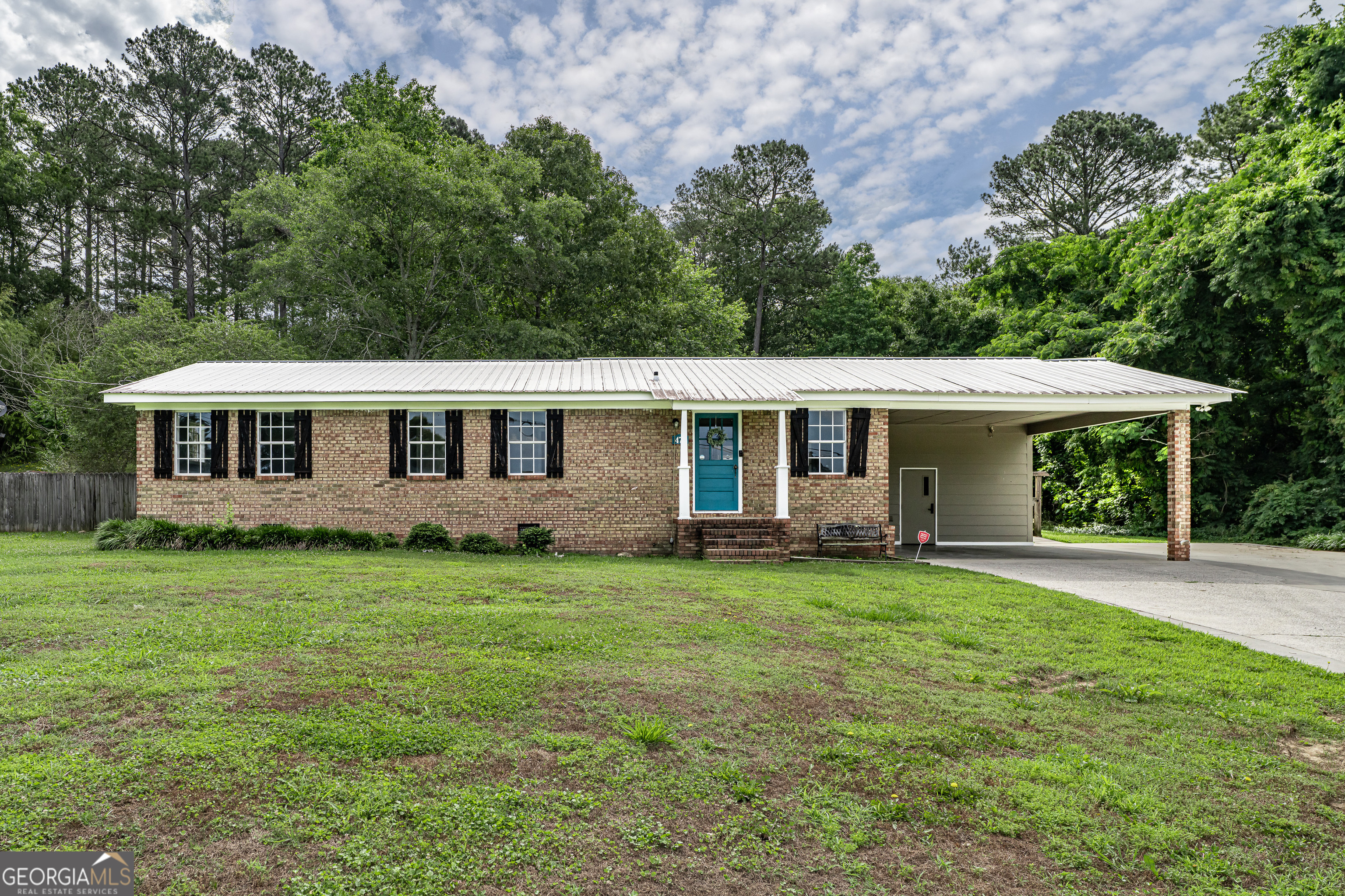 472 Floyd Springs Road Ne Property Photo 1