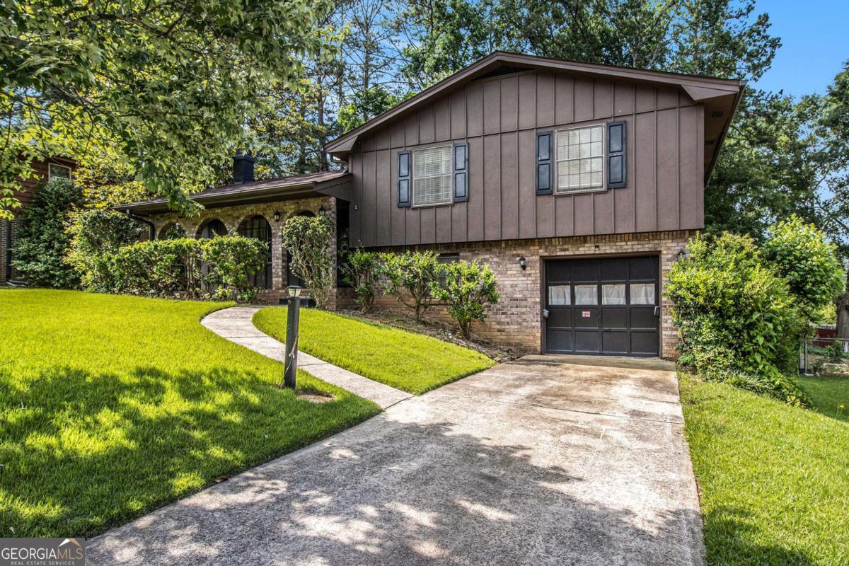 2209 Willoby Court Property Photo 1