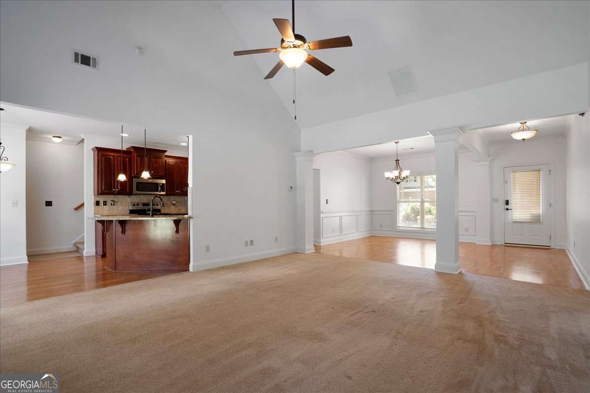 474 Strawberry Walk Property Photo 5