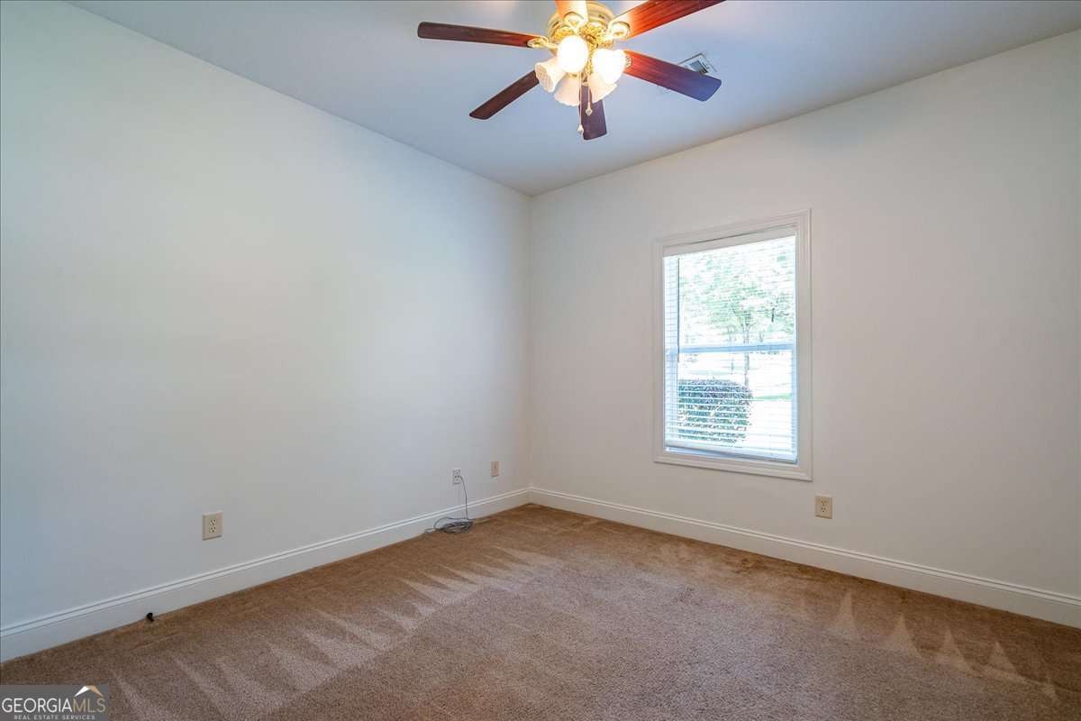474 Strawberry Walk Property Photo 17