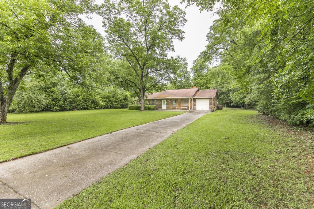 1602 Knoxville Street Property Photo 2