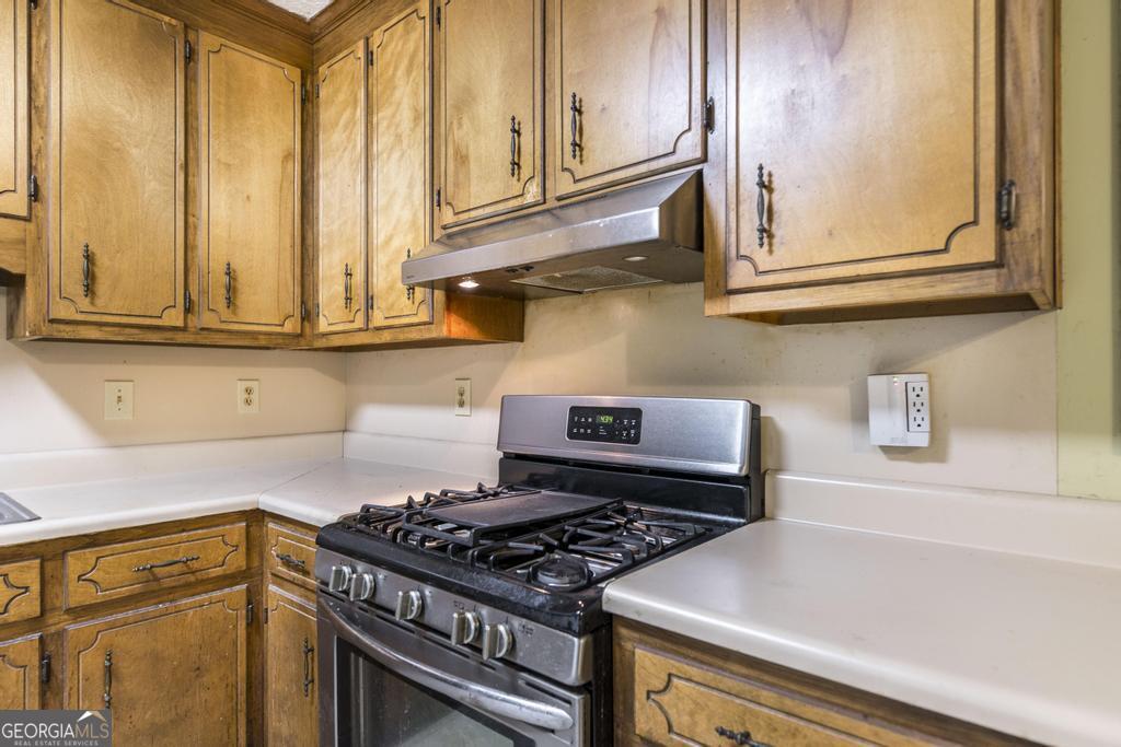 1602 Knoxville Street Property Photo 14
