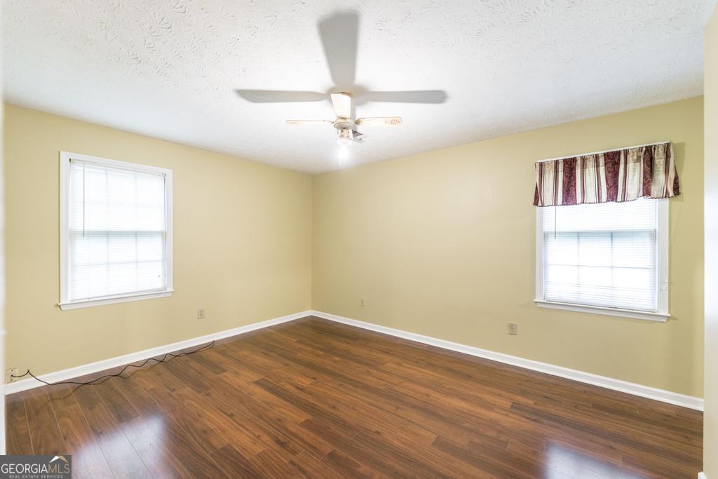 1602 Knoxville Street Property Photo 24