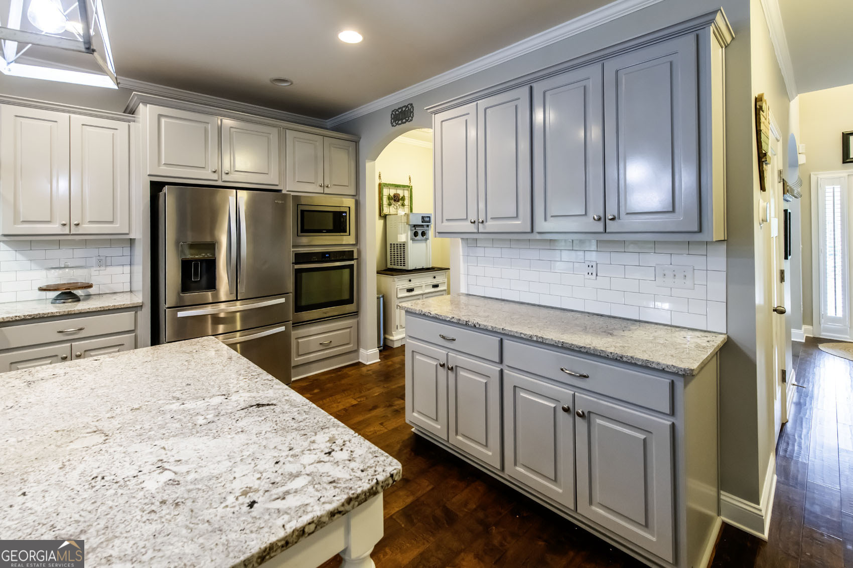 101 High Bluff Trail Property Photo 8