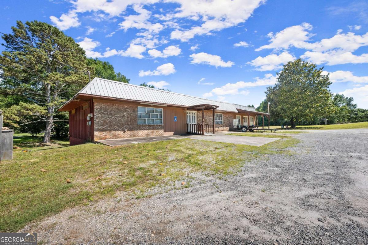 5356 Cleveland Highway Property Photo 1