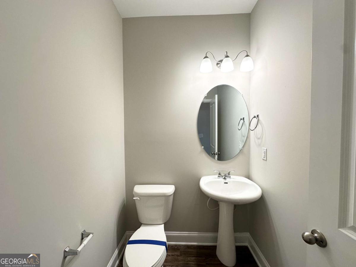 364 Dublin Way Property Photo 8