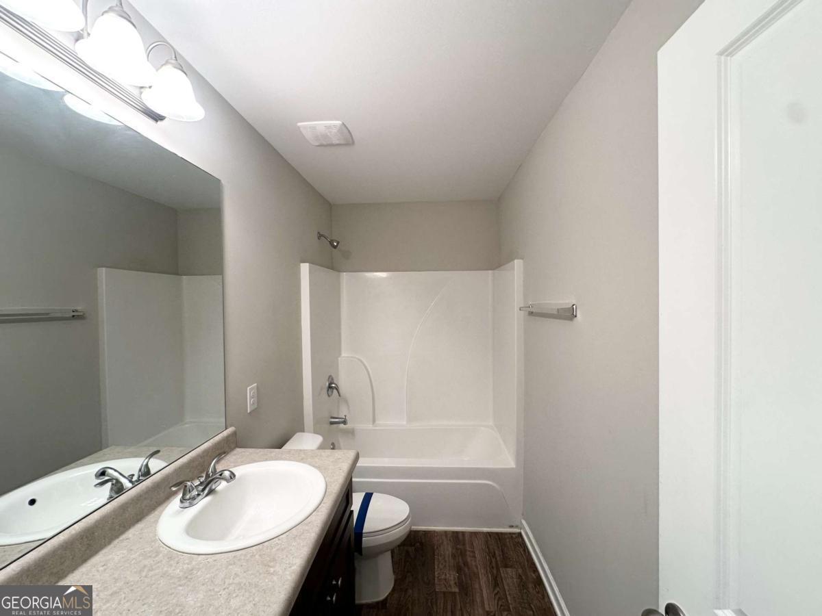 364 Dublin Way Property Photo 16