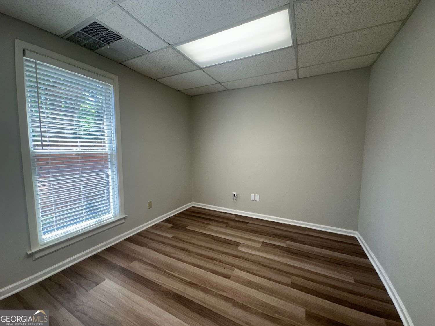 2621 Sandy Plains Road # 102 Property Photo 13