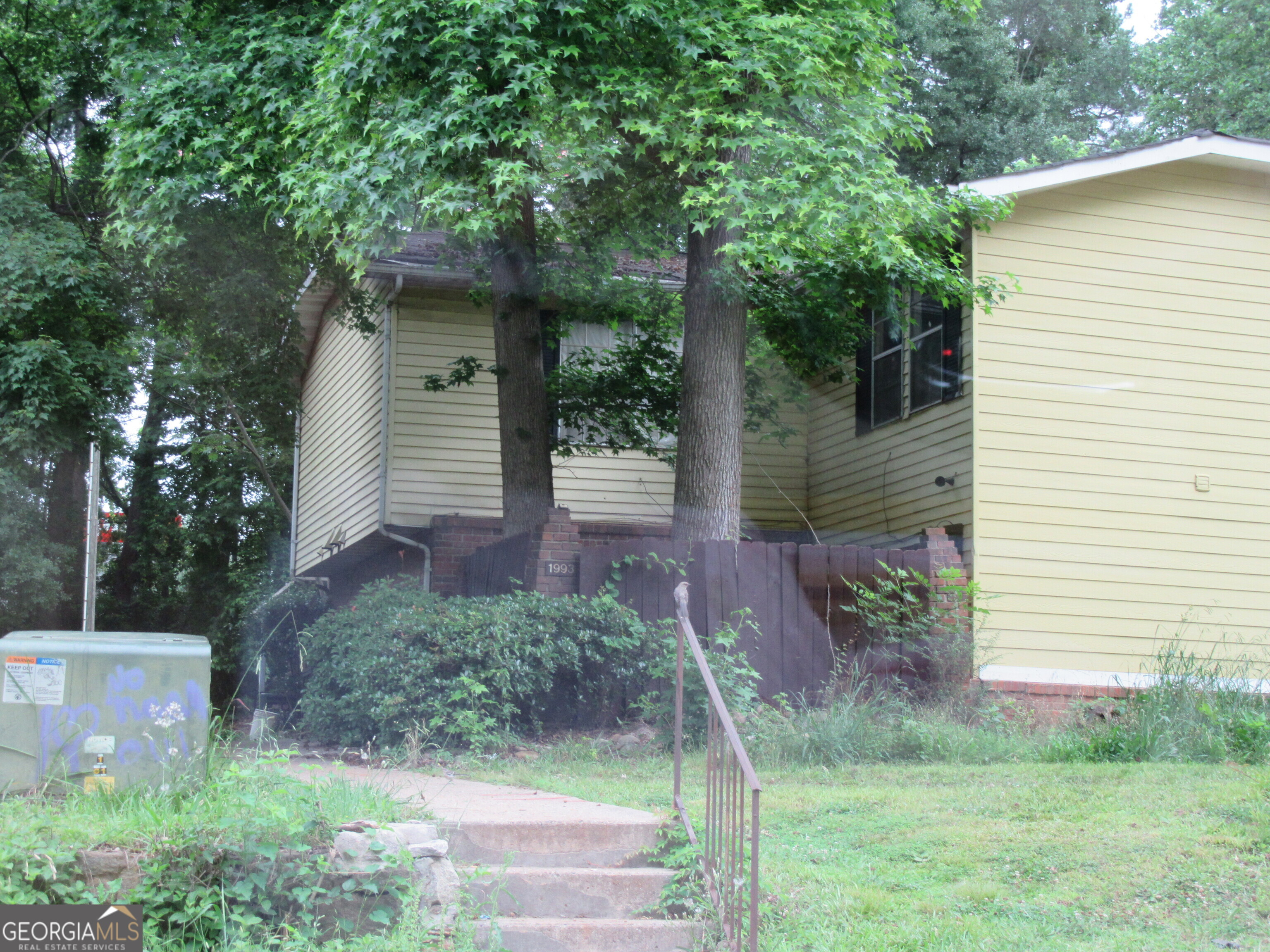 1993 Whitehall Forest Court Property Photo 1