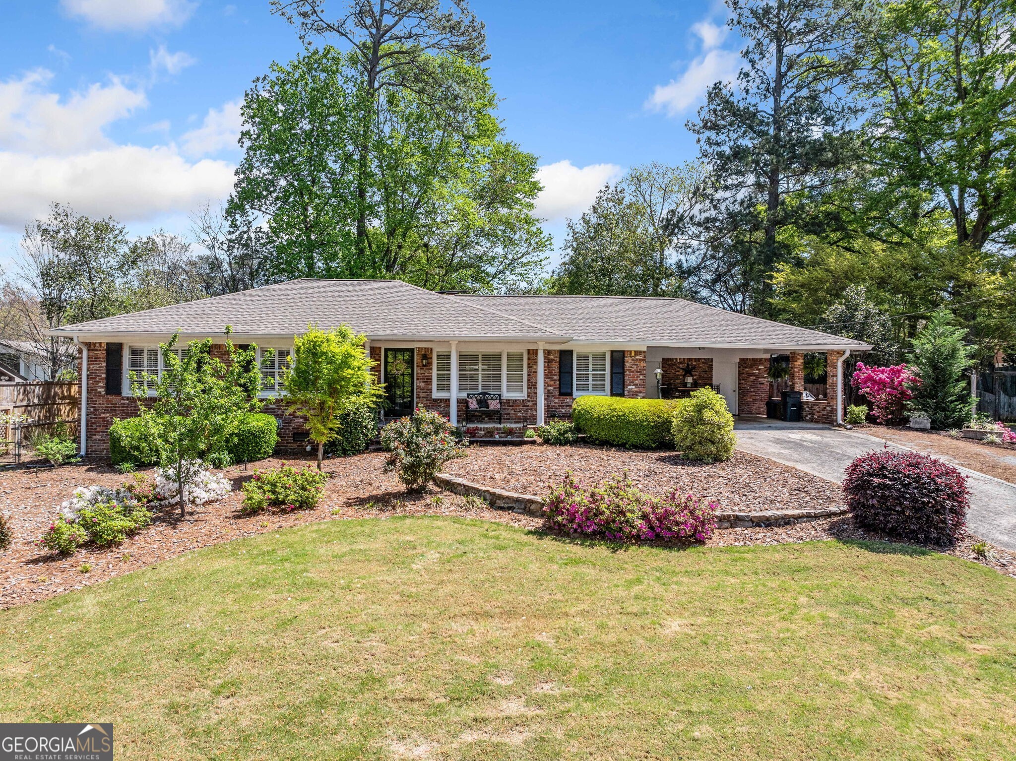 755 Monticello Way Se Property Photo 1