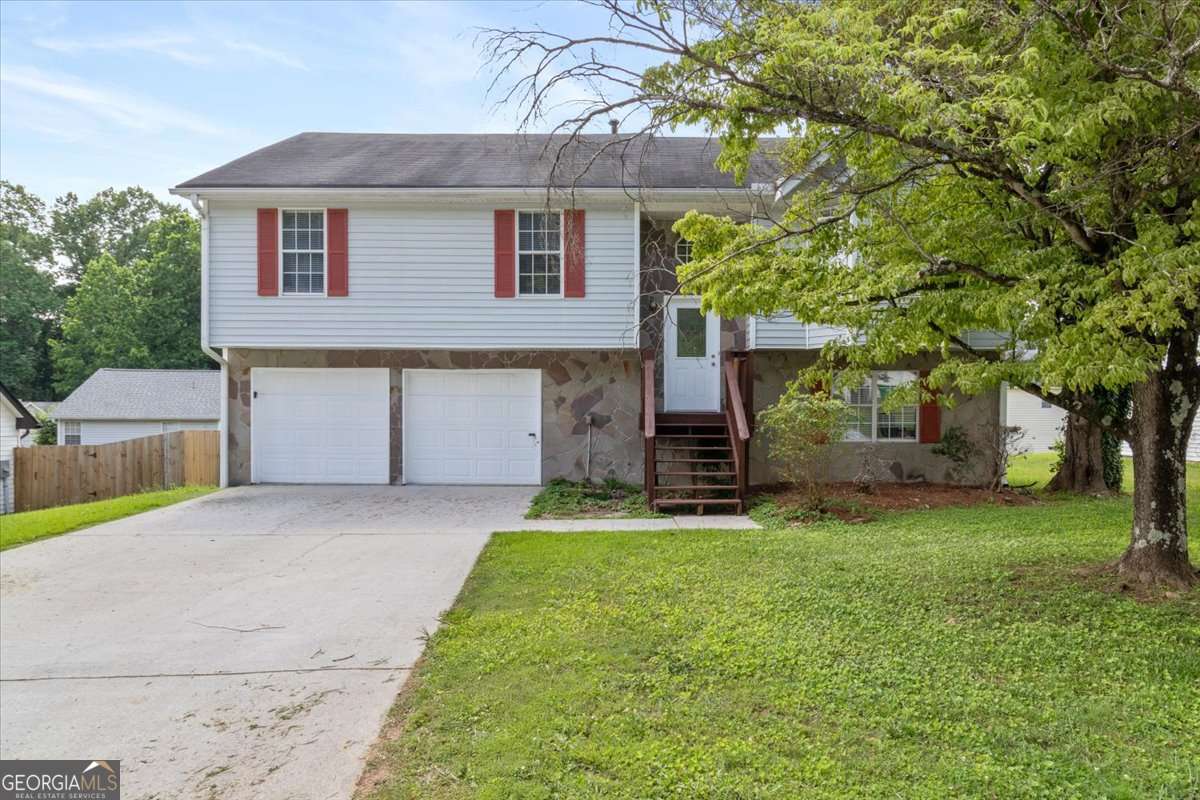 946 Redan Trace Property Photo 1