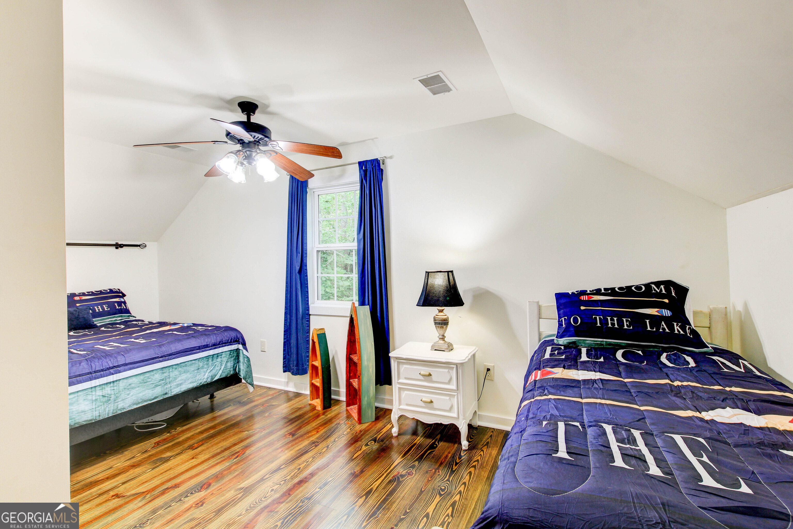 86 Waters Drive Property Photo 15