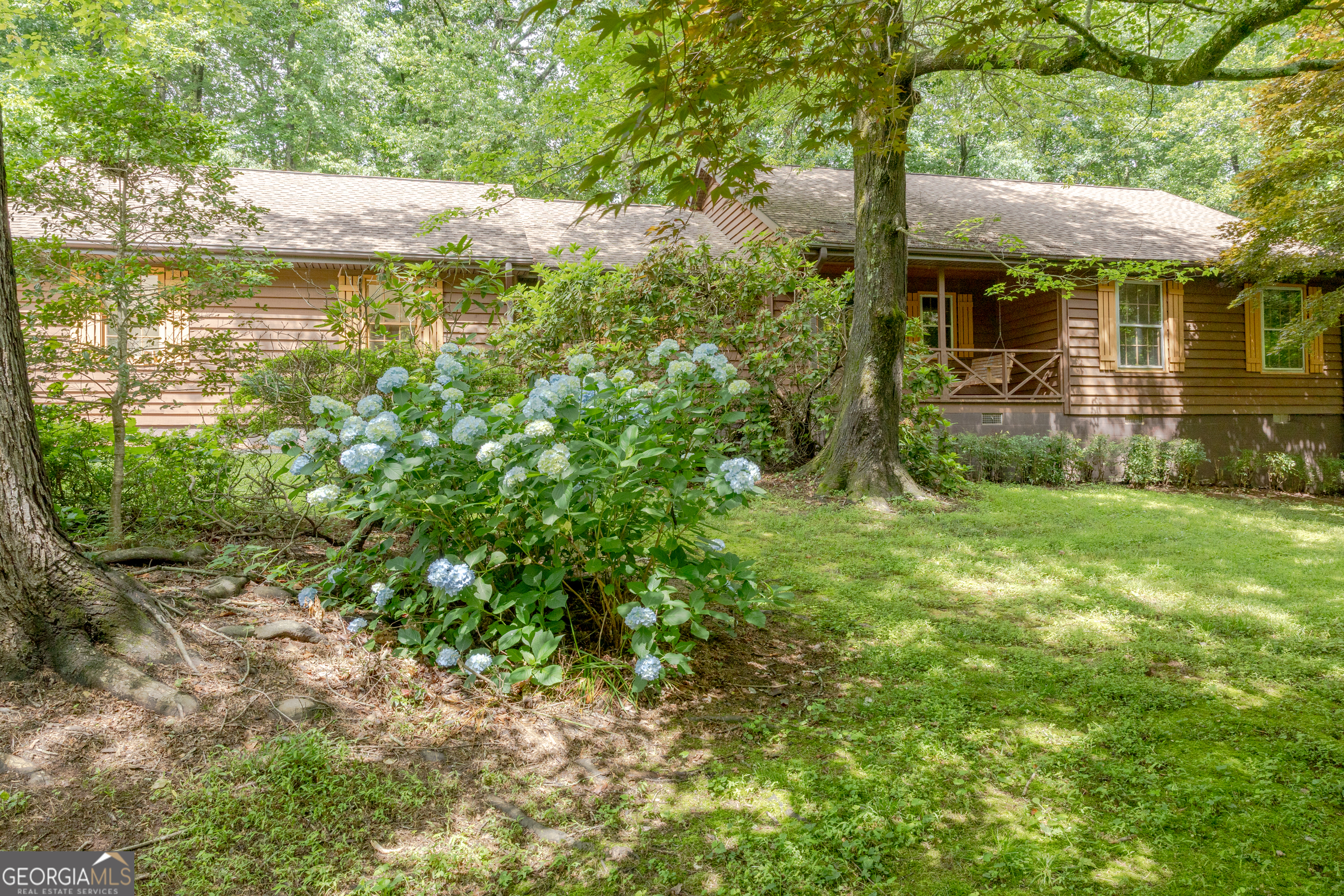 254 Oakdale Drive Property Photo 1