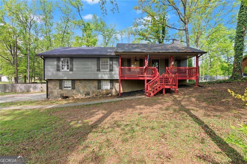 230 Oakridge Drive Se Property Photo 1