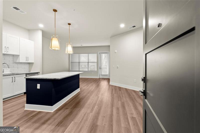 2648 Sandy Plains Road # 218 Property Photo 1