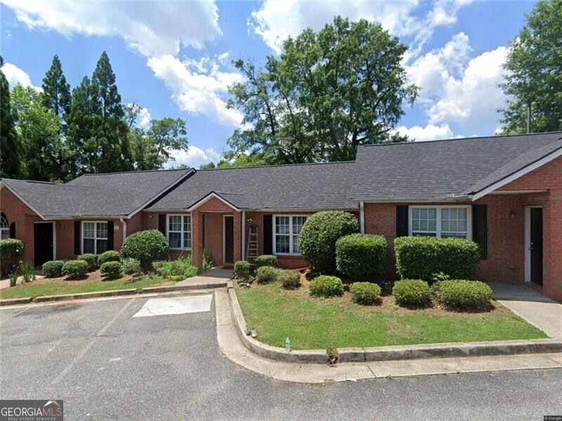 320 Shoal Creek Road Property Photo 1