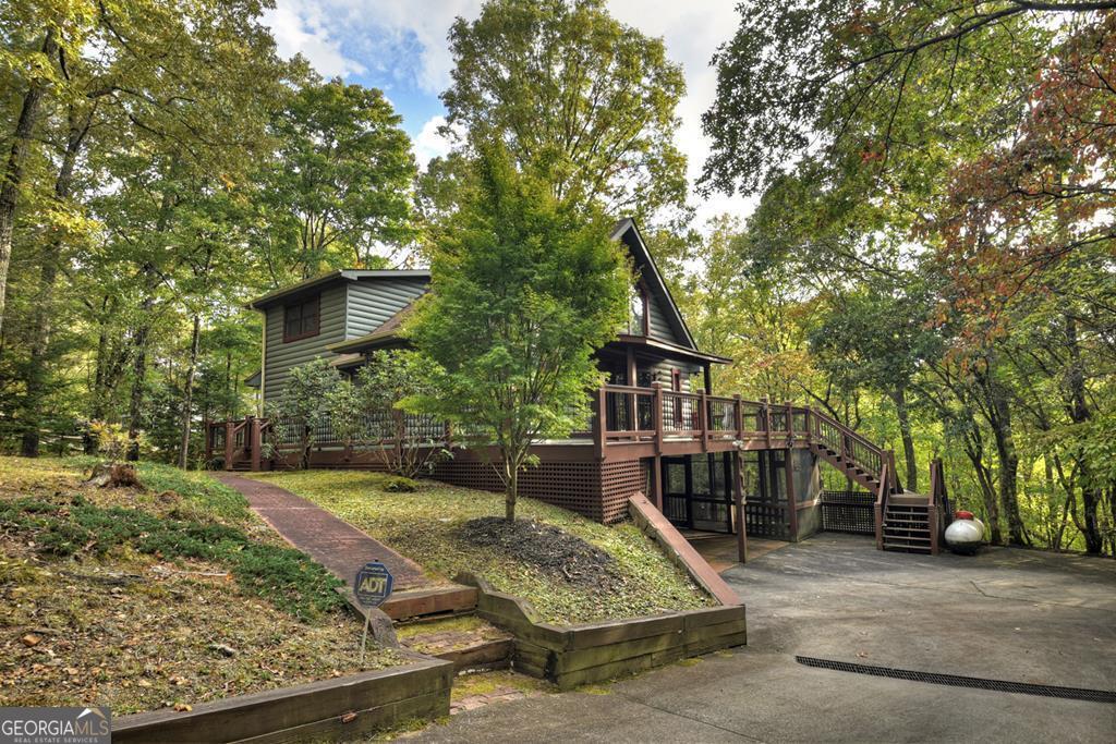112 Songbird Avenue Property Photo 1