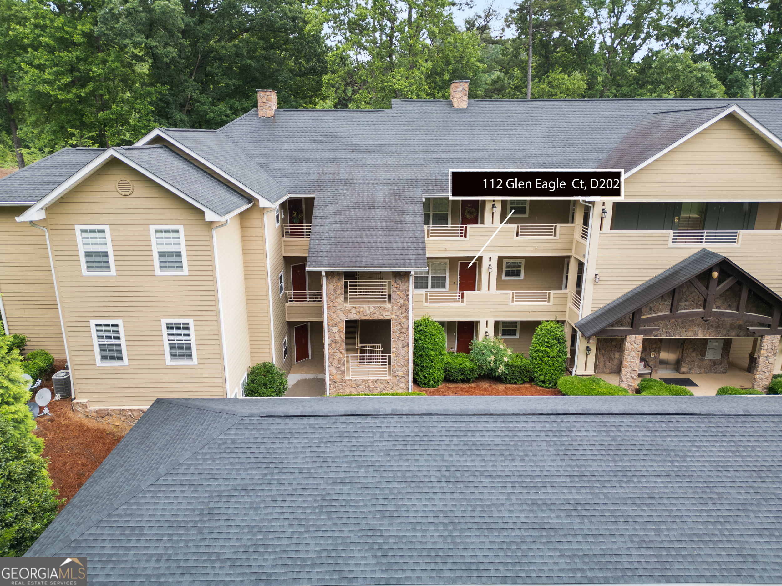 112 Gleneagle Court # D202 Property Photo 1
