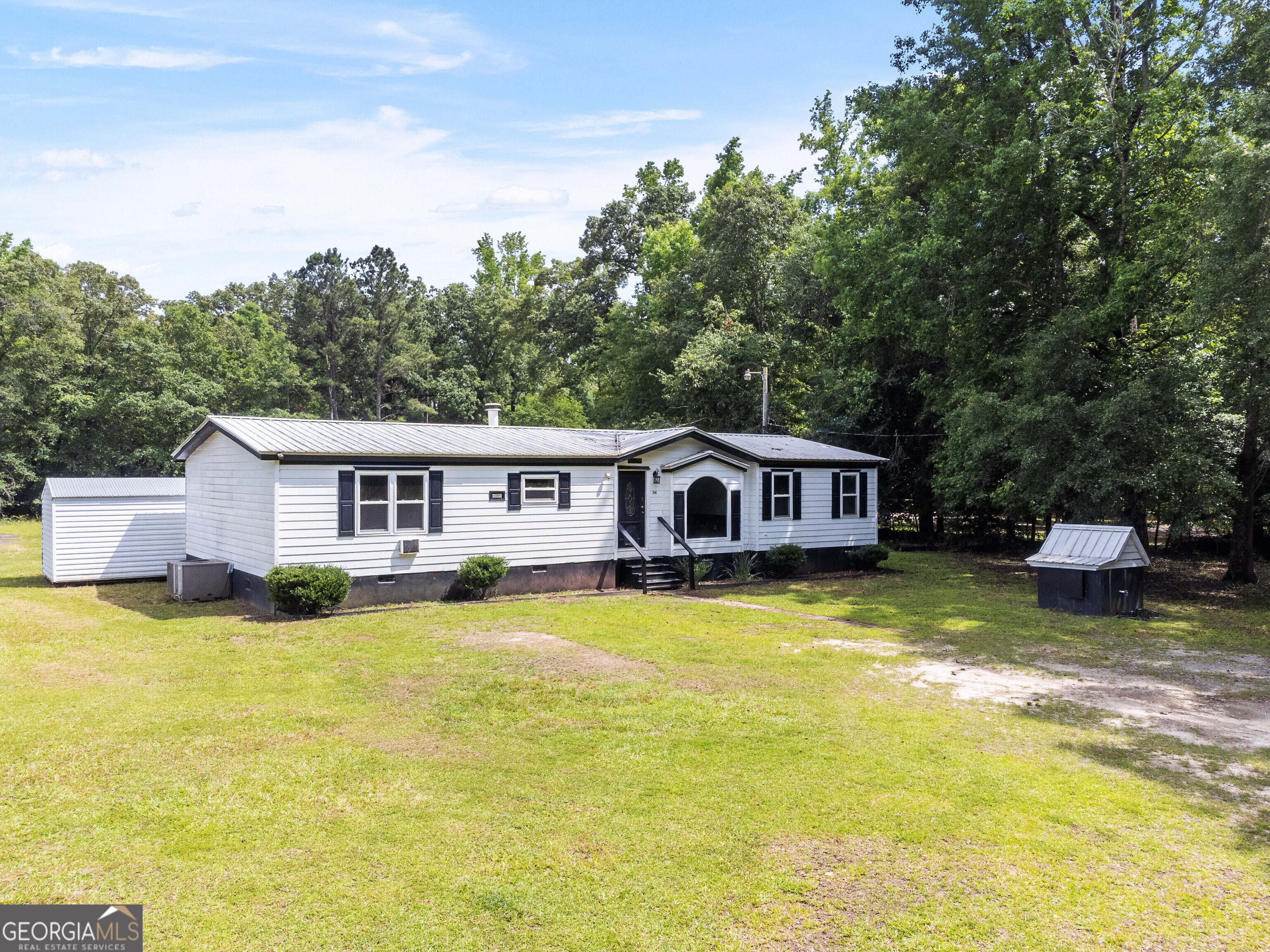 256 Battlefield Drive Property Photo 1