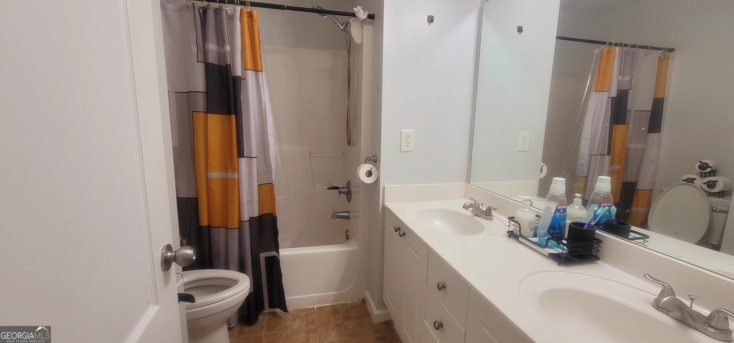 5719 Singlebriar Court Property Photo 11