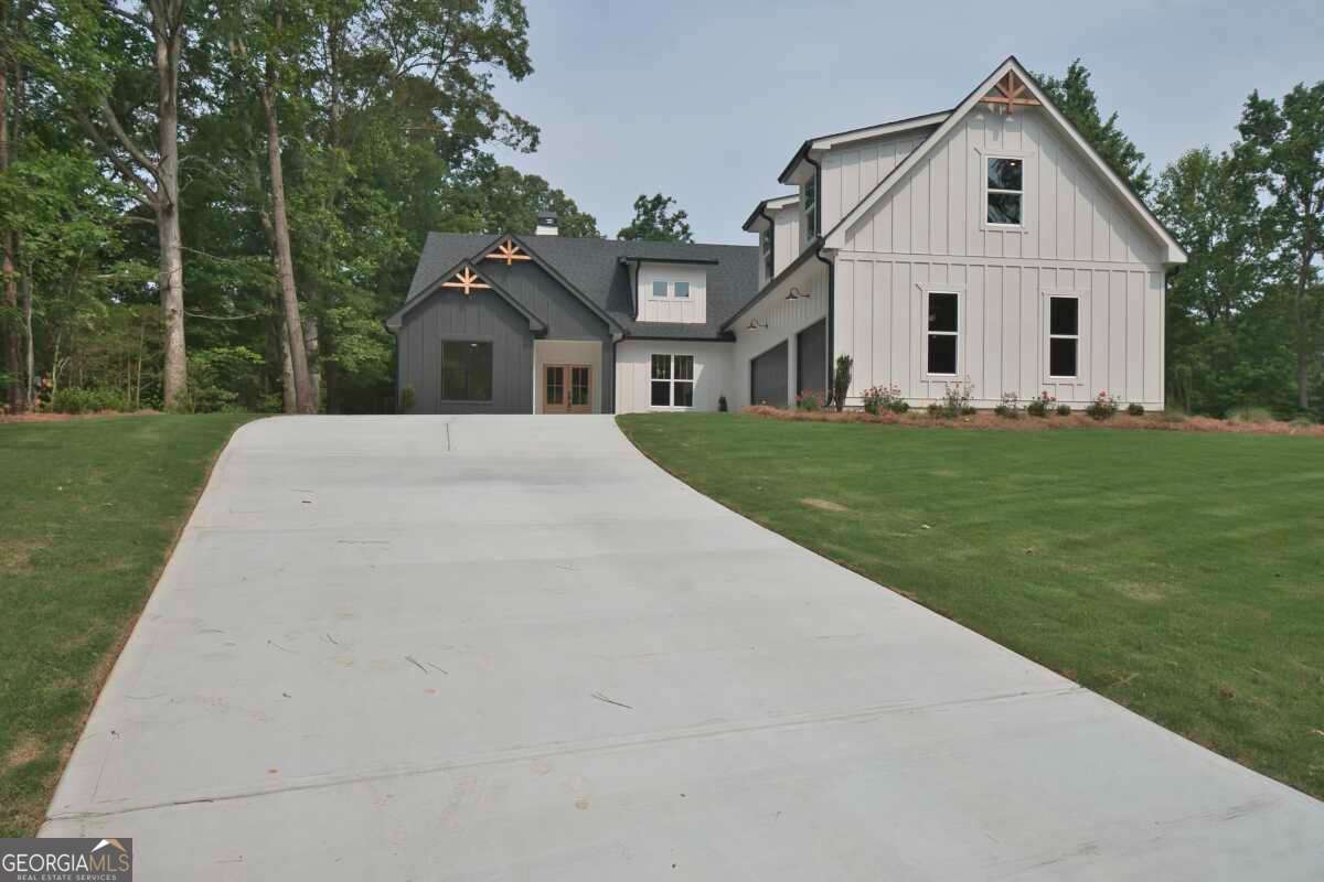 359 Cooper Bridge Road Property Photo 1