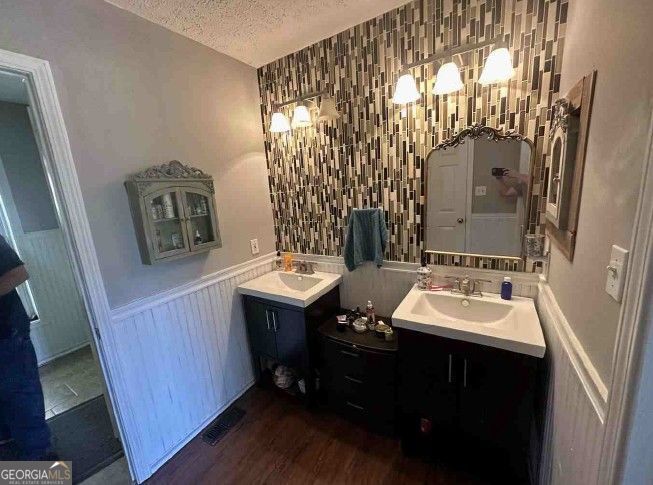 141 Doc Roof Road Property Photo 12
