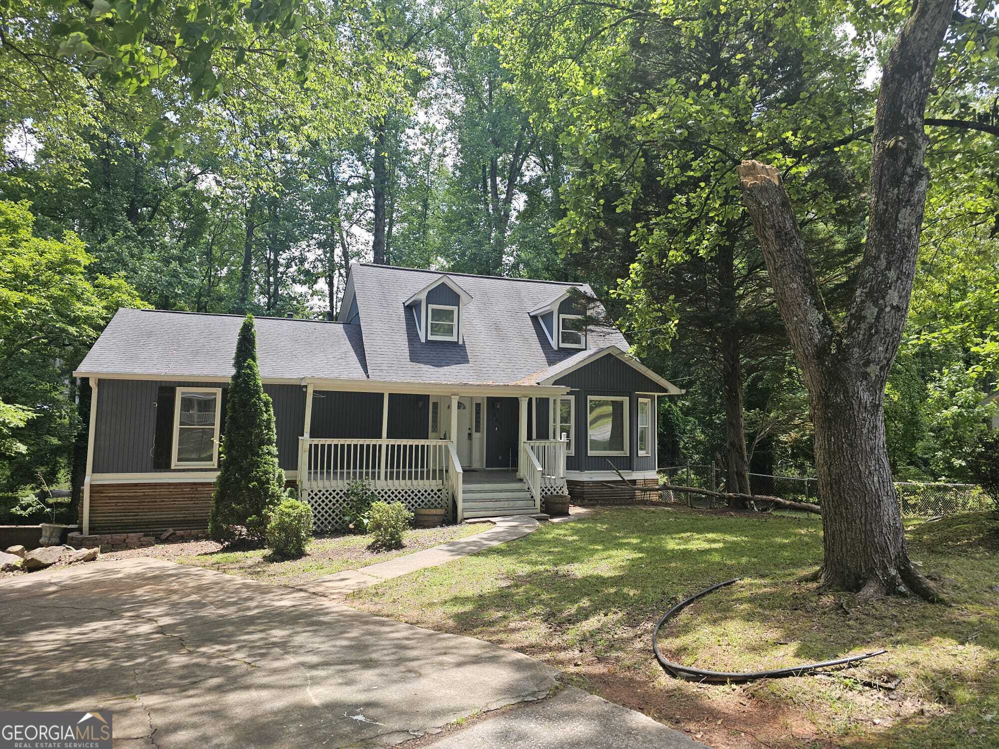 686 Favorwood Drive SW
