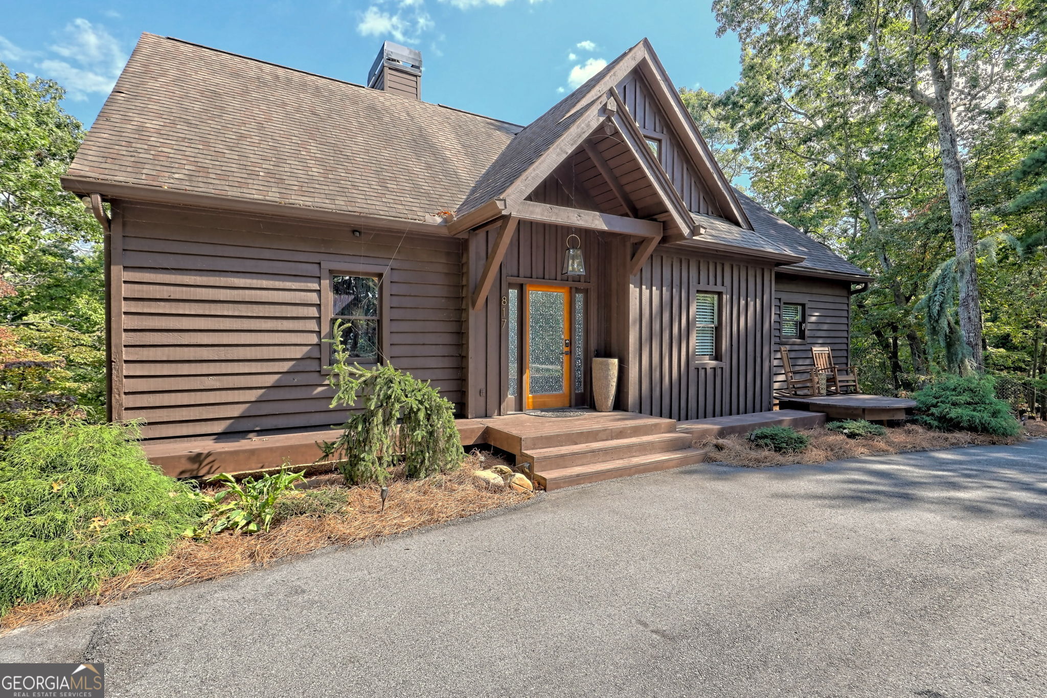817 Long Laurel Ridge Drive Property Photo 1