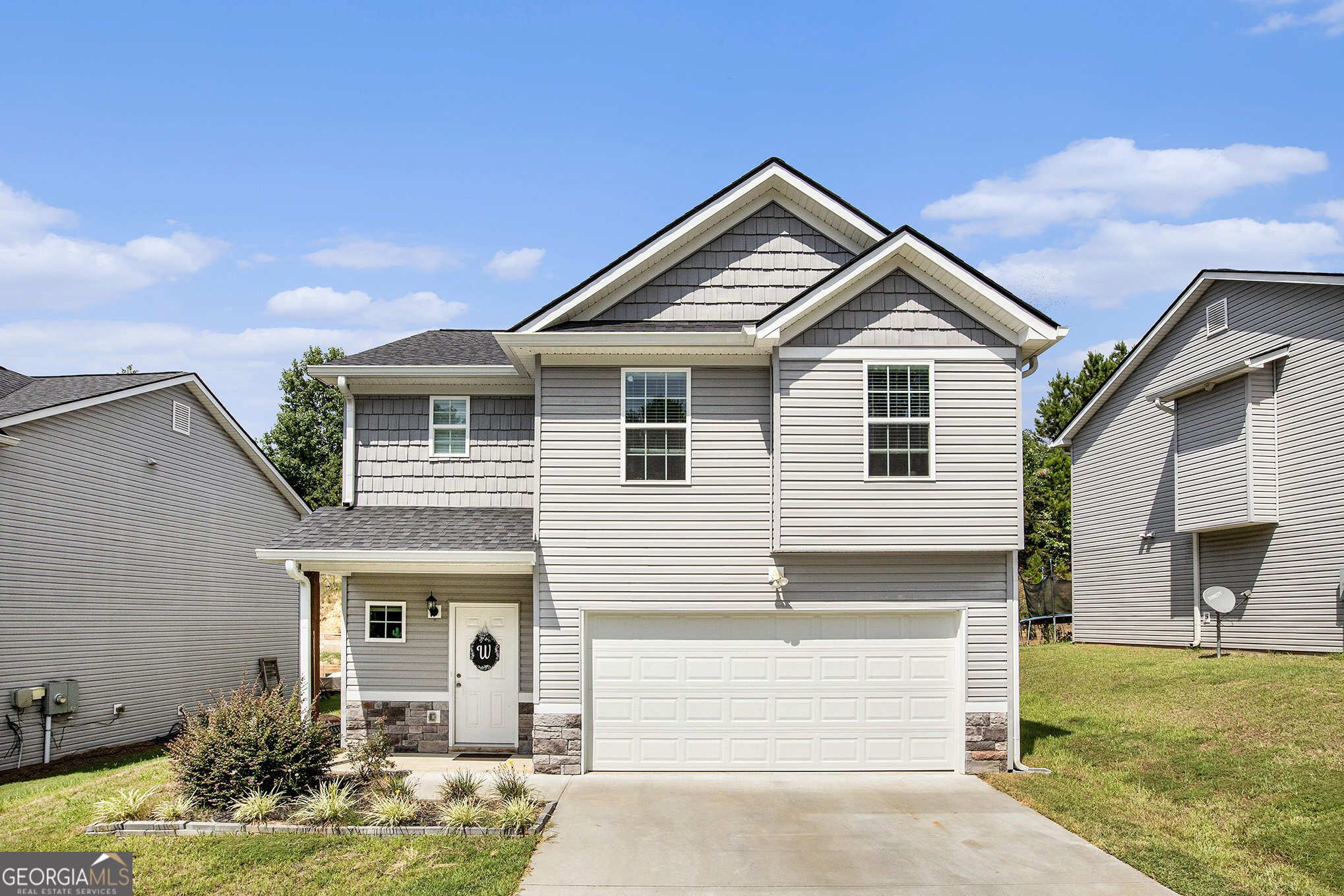 752 Dawn Place Property Photo 1