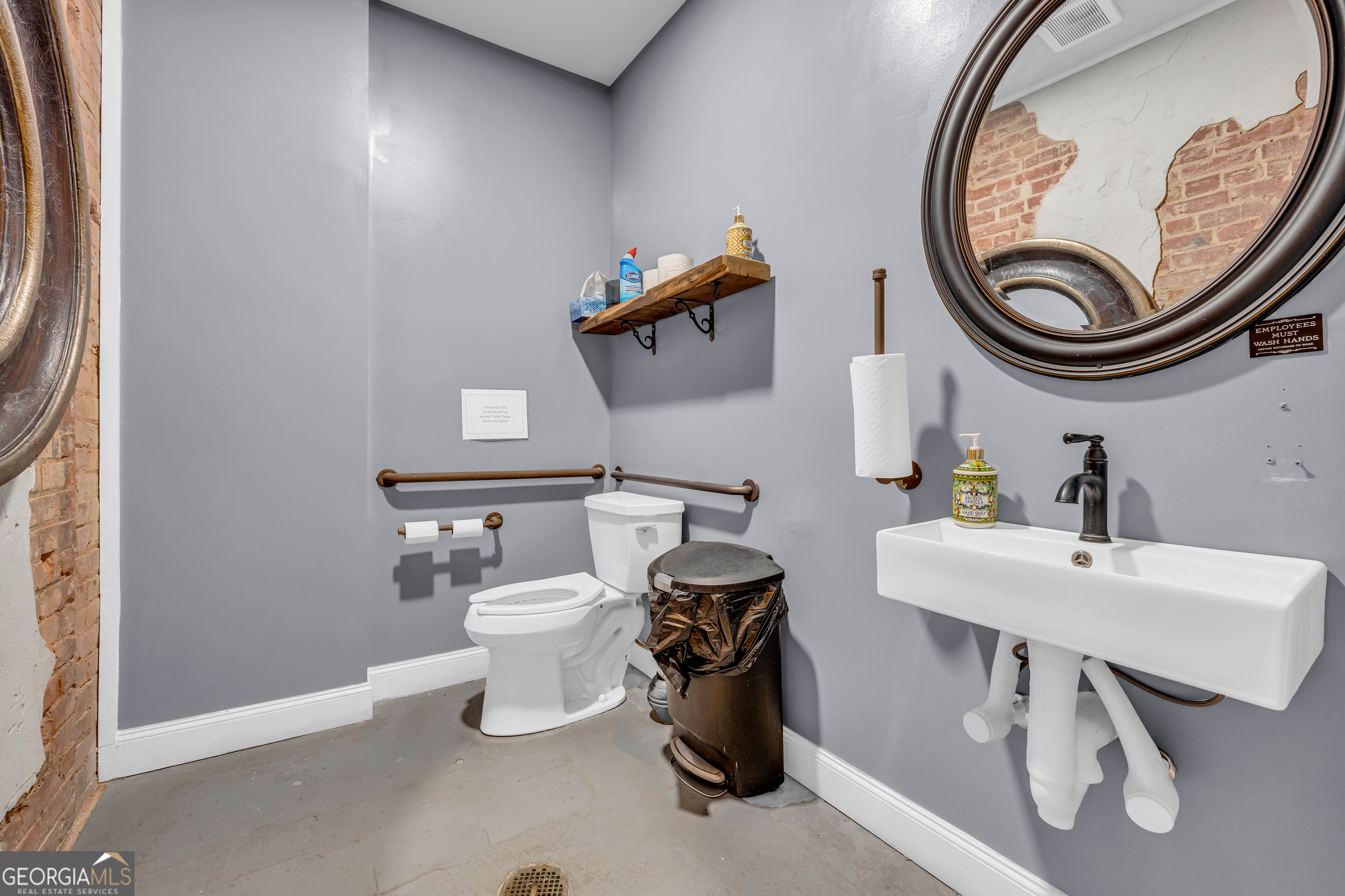 71 State Street Property Photo 14