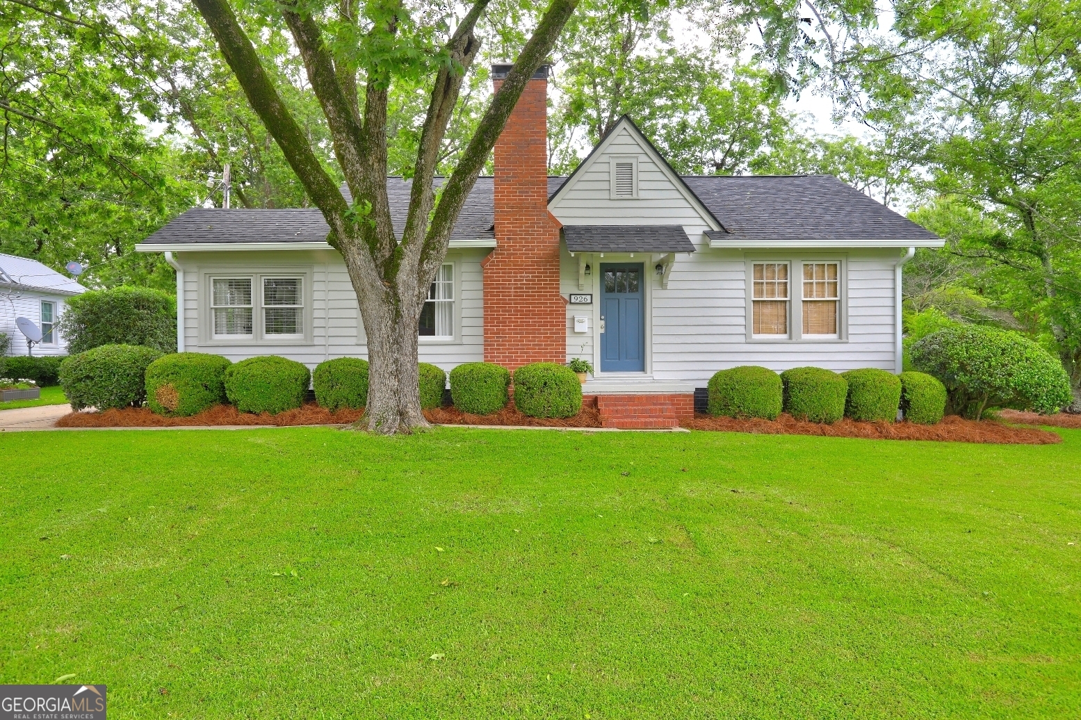 926 Thomaston Street Property Photo 1