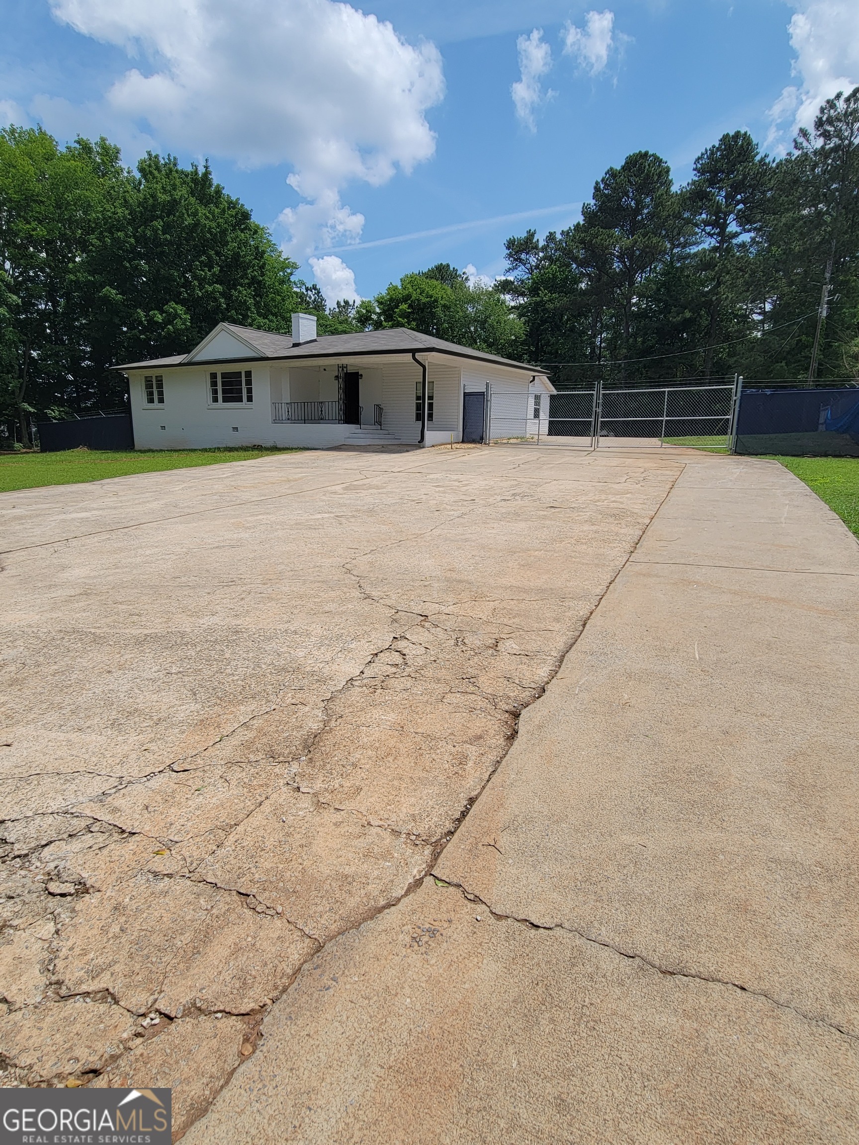 3180 Atlanta Highway Property Photo 5