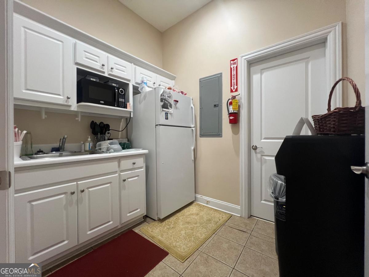 349/ 351 Resource Parkway Property Photo 22